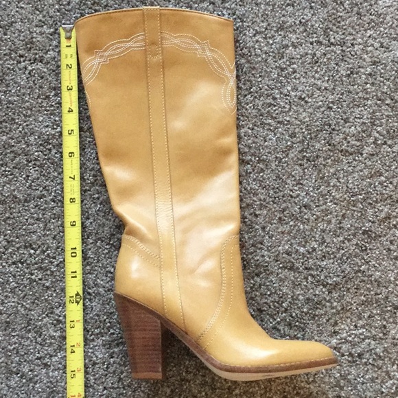 ⭐️Like New - Western Blonde Leather Boots - Picture 3 of 12
